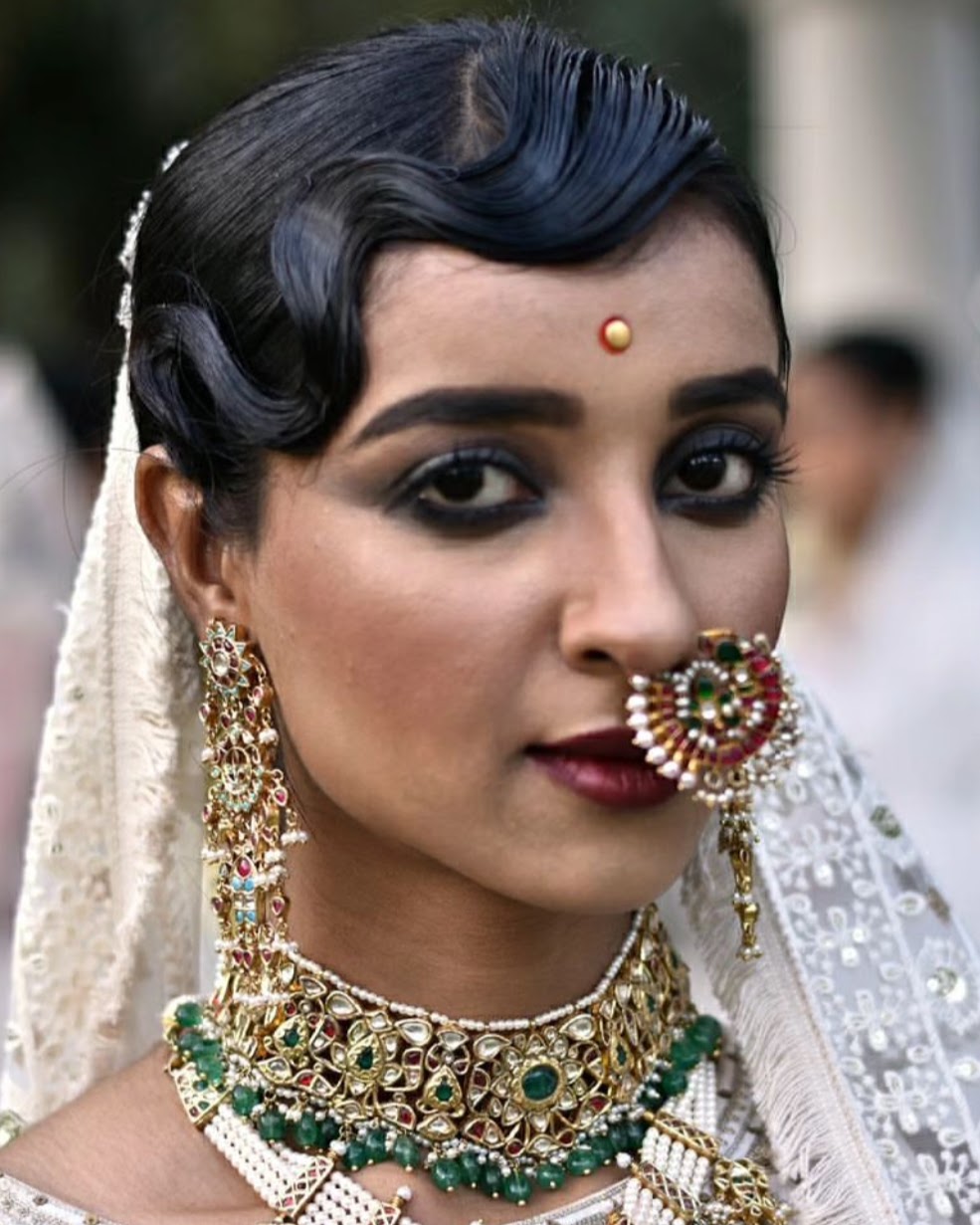 The Key to Style and Comfort: Cultural Jewelry and Artisanal Accessories in India
